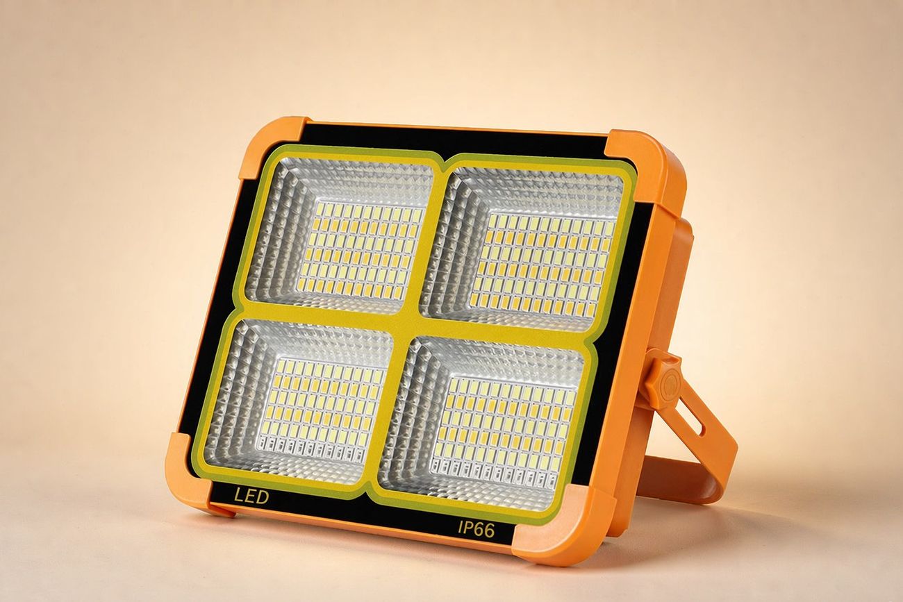 Portable solar rechargeable LED light IS-L330